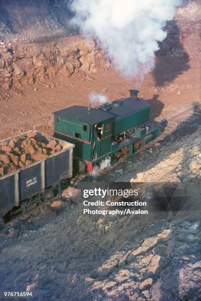 Quarry Train State 282 Quarry Railway Stock Photos, High-Res Pictures, and Images - Getty ...