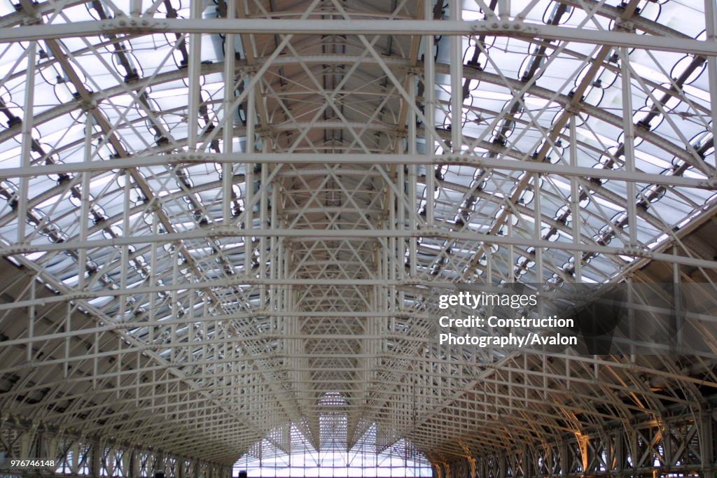The station roof at Manchester Piccadilly station. 2003.