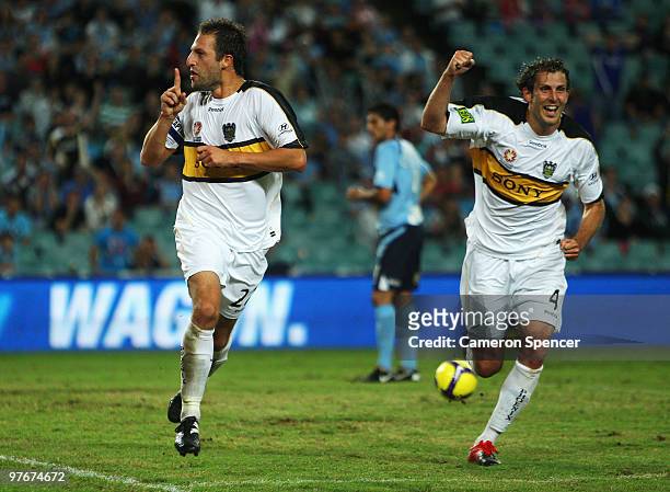 Andrew Durante of the Phoenix celebrates scoring a goal during the A-League preliminary final match between Sydney FC and the Wellington Phoenix at...