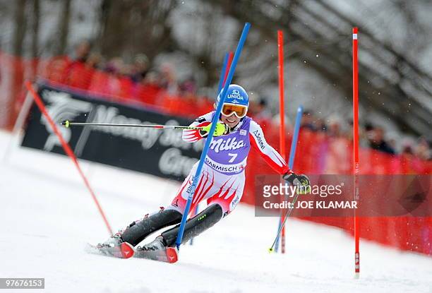 Austria's Marlies Schild competes in the women's Alpine skiing World Cup Slalom in Garmisch Partenkirchen, southern Germany on March 13, 2010. AFP...