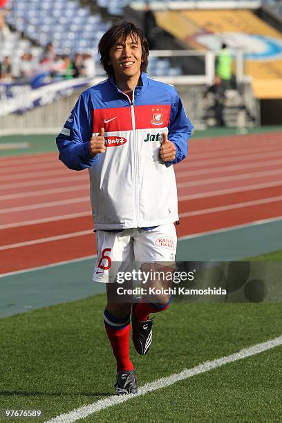 Shunsuke Nakamura of Yokohama Marinos is seen during the J.League match between Yokohama Marinos and Shonan Bellmare at the Nissan Stadium on March...