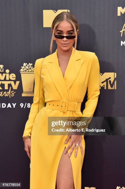 Model Jasmine Sanders attends the 2018 MTV Movie And TV Awards at Barker Hangar on June 16, 2018 in Santa Monica, California.