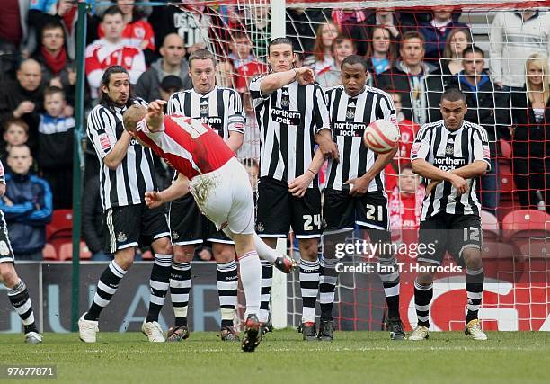 Barry Robson of Middlesbrough takes a free kick during the Coca Cola Championship match between Middlesbrough and Newcastle United at the Riverside...