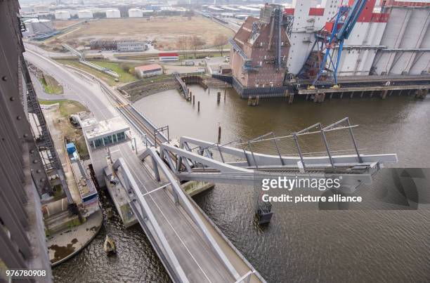 April 2018, Hamburg, Germany: View of the Rethe bascule bridge from the Rethe Lifting Bridge. The Hamburg Port Authority presented Port's current...