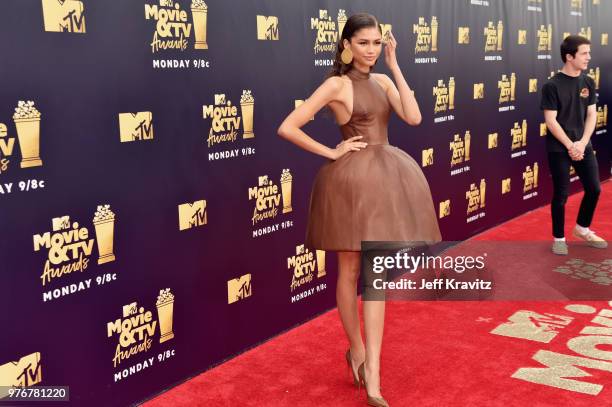 Actor Zendaya attends the 2018 MTV Movie And TV Awards at Barker Hangar on June 16, 2018 in Santa Monica, California.