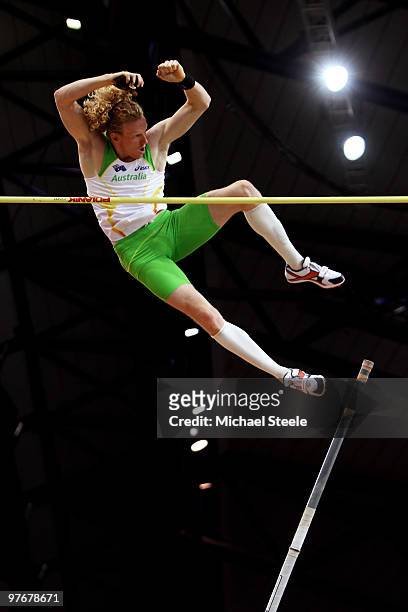 Steven Hooker of Australia celebrates in the Mens Pole Vault Final during Day 2 of the IAAF World Indoor Championships at the Aspire Dome on March...
