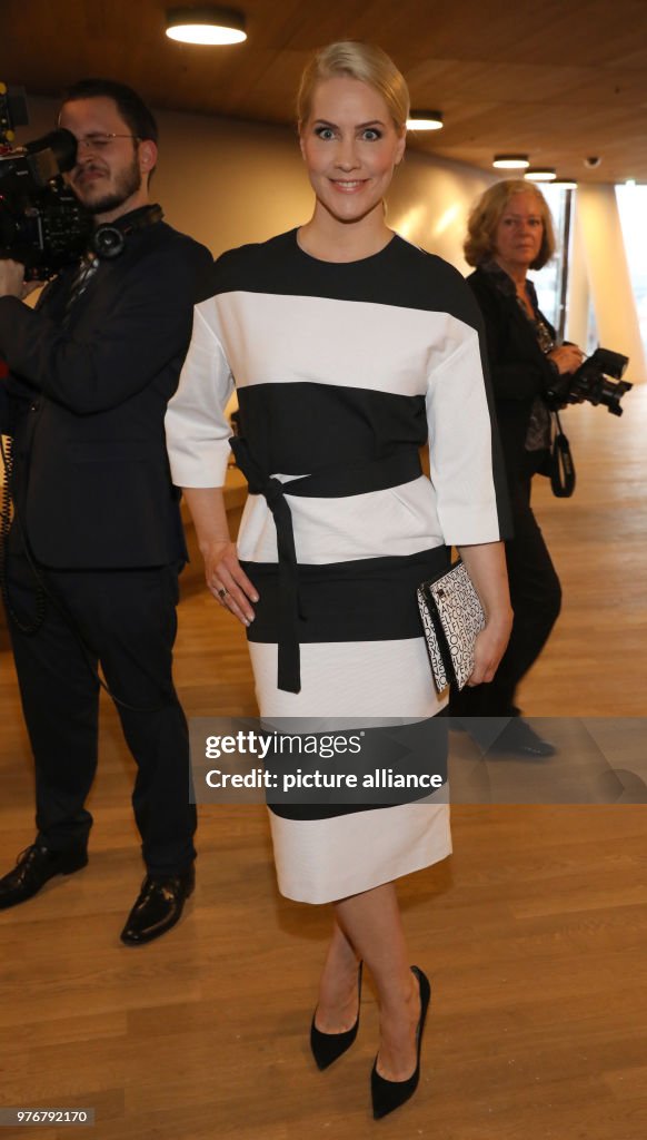 Brajudith Raker TV Journalist, Judith Rakers, attending the Nannen Awards at the Elbe ...