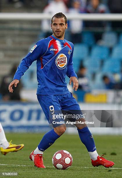 Roberto Soldado of Getafe in action during the La Liga match between Getafe and Mallorca at Coliseum Alfonso Perez on March 13, 2010 in Getafe, Spain.