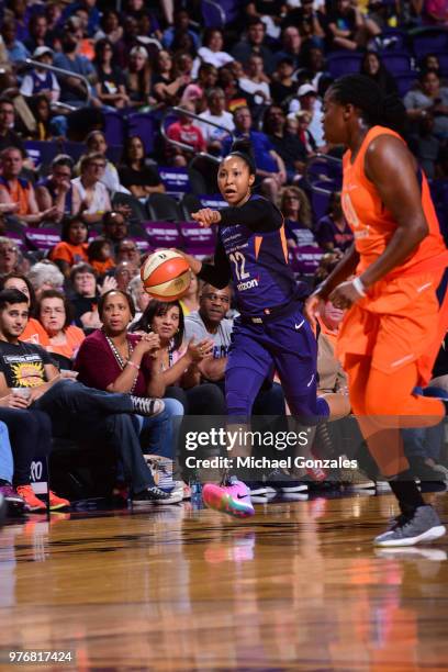 Briann January of the Phoenix Mercury handles the ball against the Connecticut Sun on June 16, 2018 at Talking Stick Resort Arena in Phoenix,...