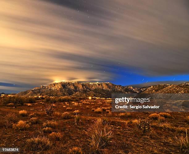 sandia mountains - albuquerque stock-fotos und bilder