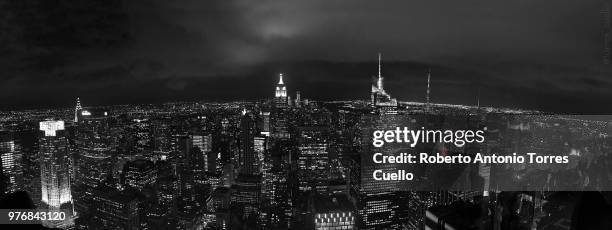 panoramica new york city - cuello stock-fotos und bilder