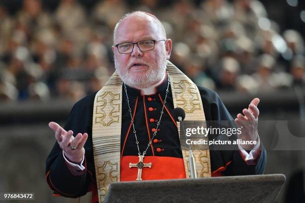 April 2018, Germany, Trier: Cardinal Reinhard Marx preaches at the opening of the nationwide 'Woche fuer das Leben' of the two great Christian...