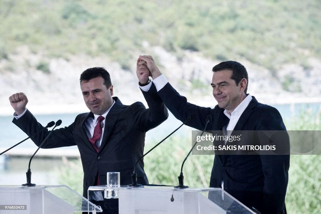TOPSHOT-GREECE-MACEDONIA-POLITICS-DIPLOMACY