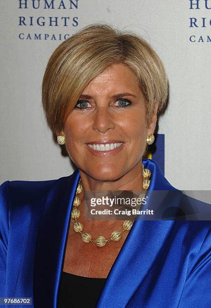 Suze Orman arrives at the HRC Los Angeles Dinner And Awards Gala at Hyatt Regency Century Plaza on March 13, 2010 in Century City, California.