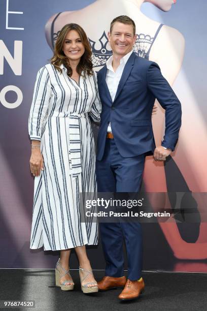 Mariska Hargitay and Philip Winchester from the serie "Law & Order : SVU" attend a photocall during the 58th Monte Carlo TV Festival on June 17, 2018...