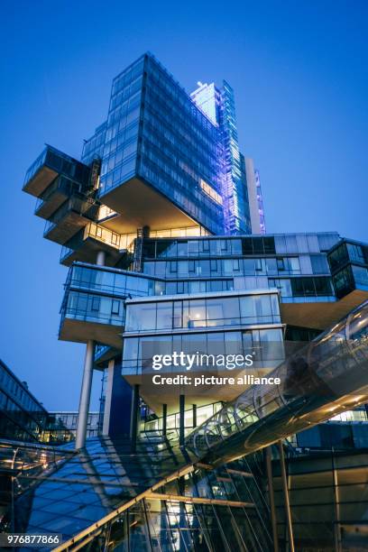 April 2018, Germany, Hanover: The North German Landesbank at dusk. Photo: Ole Spata/dpa