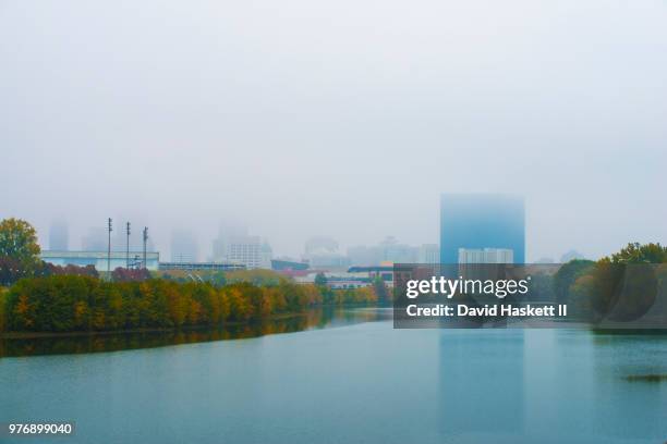 indianapolis indiana foggy skyline - indiana skyline stock pictures, royalty-free photos & images