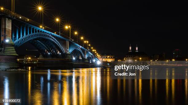 theodor heuss - theodor heuss bridge stockfoto's en -beelden