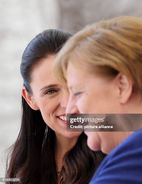 Dpatop - German Chancellor Angela Merkel receives New Zealand's Prime Minister Jacinda Ardern, with military honours at the Federal Chancellery in...