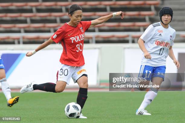 Kozue Ando of Urawa Red Diamonds Ladies in action during the Nadeshiko Cup match between Urawa Red Diamonds Ladies and Albirex Niigata Ladies at...