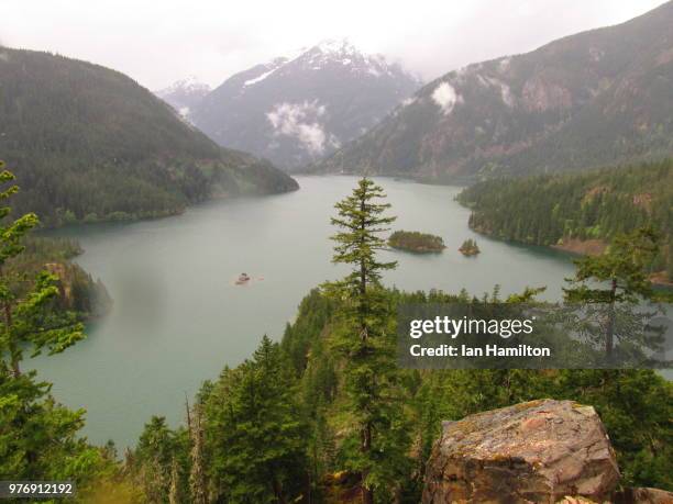 diablo - diablo lake stock-fotos und bilder