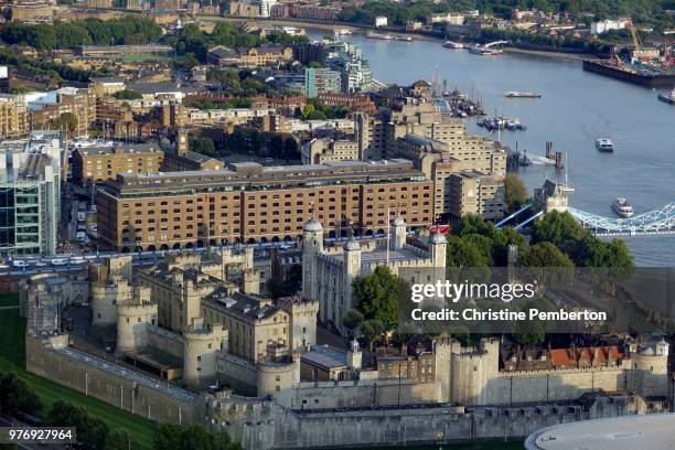 london, england. the tower of london, seen from the sky garden in 20 fenchurch street, nicknamed the walkie talkie building. - nicknamed stock pictures, royalty-free photos & images