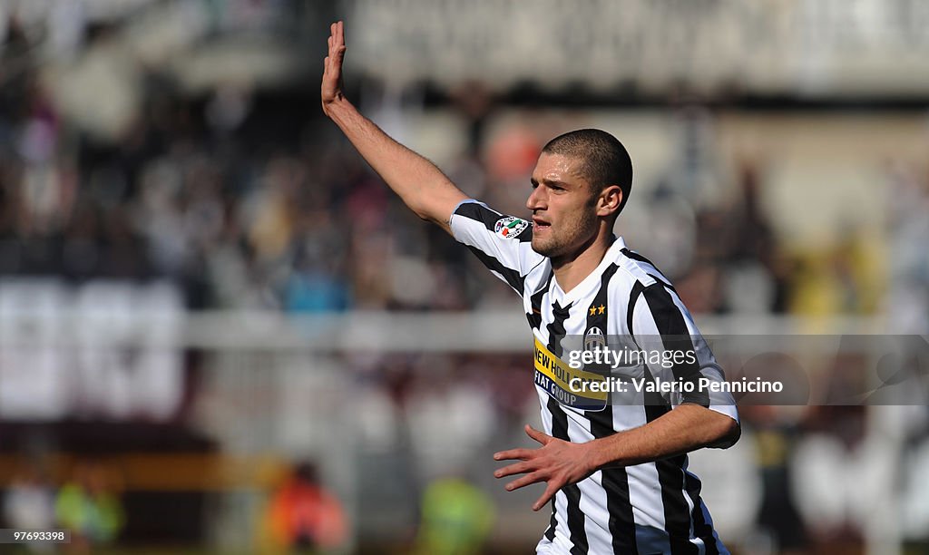 Antonio Candreva of Juventus FC celebrates his goal during the Serie