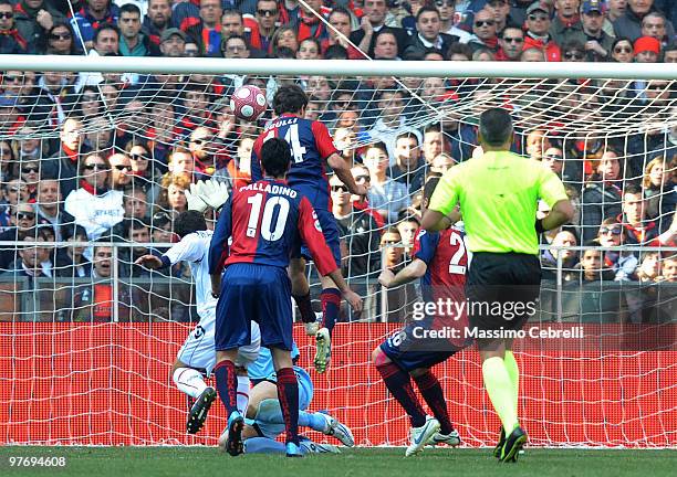 Giuseppe Sculli of Genoa CFC scores his team's third goal during the Serie A match between Genoa CFC and Cagliari Calcio at Stadio Luigi Ferraris on...