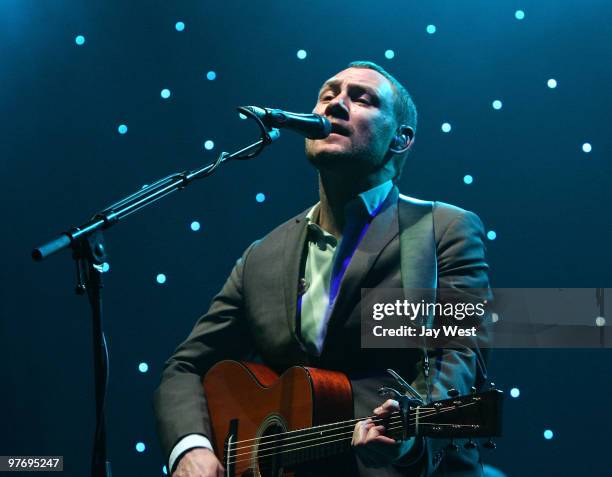 David Gray performs in concert at Hogg Memorial Auditorium on March 13, 2010 in Austin, Texas.