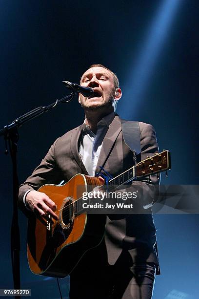 David Gray performs in concert at Hogg Memorial Auditorium on March 13, 2010 in Austin, Texas.