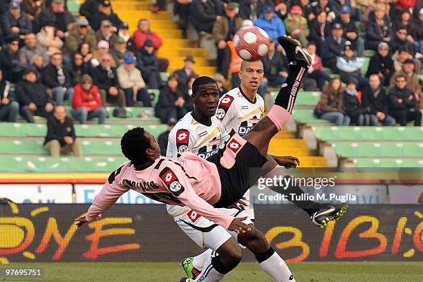 Fabio Simplicio of Palermo in action during the Serie A match between Udinese Calcio and US Citta di Palermo at Stadio Friuli on March 14, 2010 in...