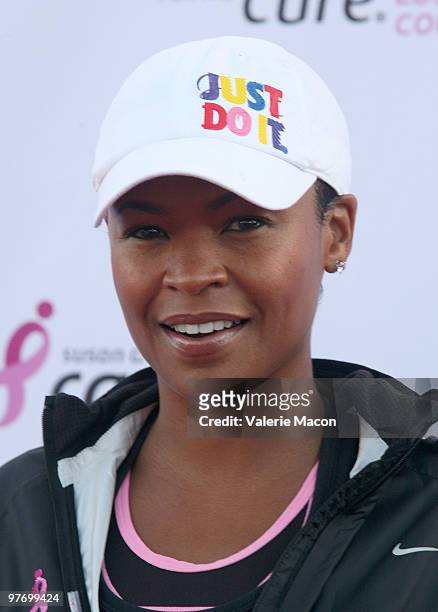 Actress Nia Long arrives at the 14th Annual Susan G. Komen LA County Race For The Cure on March 14, 2010 in Los Angeles, California.