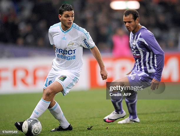 Marseille's midfielder Hatem Ben Arfa runs with the ball during the French L1 football match Toulouse vs Marseille, on March 14, 2010 in Toulouse....