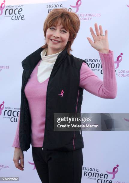 Actress Sharon Lawrence arrives at the 14th Annual Susan G. Komen LA County Race For The Cure on March 14, 2010 in Los Angeles, California.