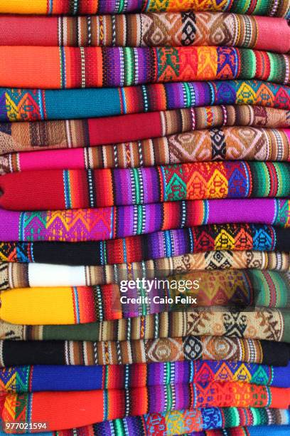 cores inkas - inkas stock pictures, royalty-free photos & images