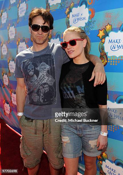 Actors Stephen Moyer and Anna Paquin attend the Make-A-Wish Foundation's Day of Fun hosted by Kevin & Steffiana James held at Santa Monica Pier on...