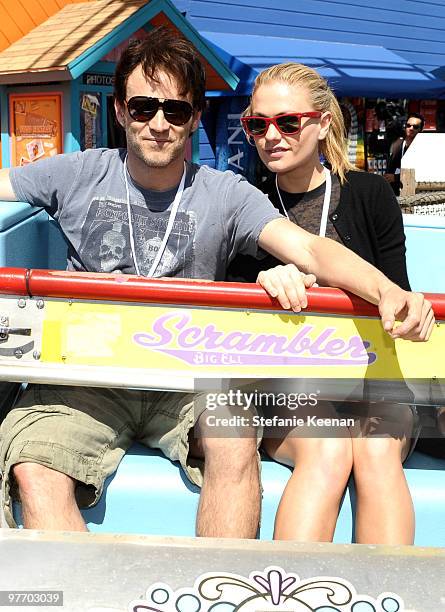 Actors Stephen Moyer and Anna Paquin attend the Make-A-Wish Foundation's Day of Fun hosted by Kevin & Steffiana James held at Santa Monica Pier on...