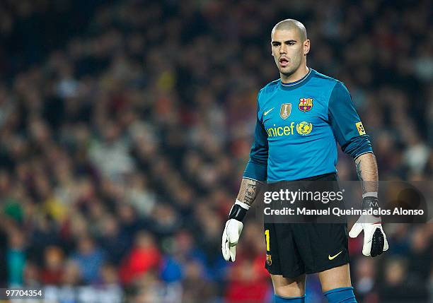 Victor Valdes of FC Barcelona looks on during the La Liga match between Barcelona and Valencia at the Camp Nou Stadium on March 14, 2010 in...