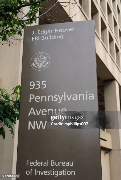 fbi headquarters in washington dc j edgar hoover building - fbi stock pictures, royalty-free photos & images