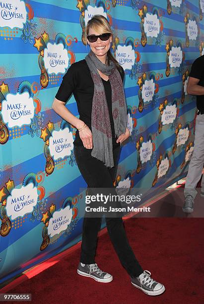 Actress Leslie Bibb arrives at the Make A Wish Foundation event hosted by Kevin and Steffiana James at Santa Monica Pier on March 14, 2010 in Santa...