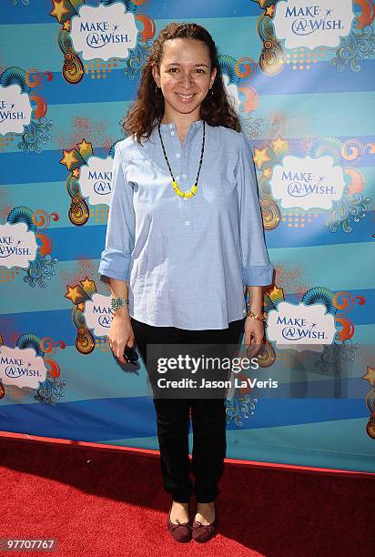 Actress Maya Rudolph attends the Make-A-Wish Foundation event at Santa Monica Pier on March 14, 2010 in Santa Monica, California.