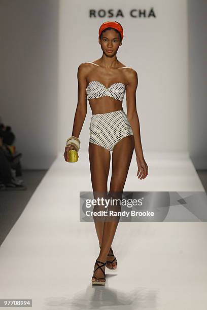 Model walks the runway during the Rosa Cha show at Mercedes-Benz Fashion Week Spring 2010 at Bryant Park on September 10, 2009 in New York City.