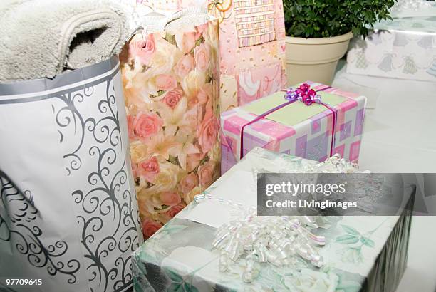 wedding gifts - wedding gift stock pictures, royalty-free photos & images