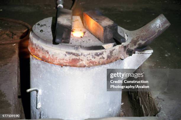 Liquid gold at the Obuasi Goldfield Ghana, Monday 17 June 1985.