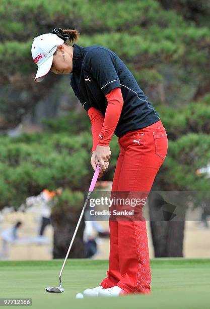 Miho Koga of Japan attempts the birdie putt on the 9th green during the final round of the Yokohama Tire Golf Tournament PRGR Ladies Cup at Tosa...