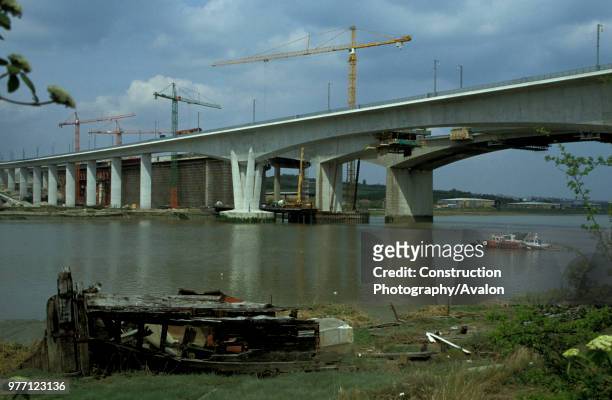 The new Medway Bridge under construction on the Channel Tunnel Rail Link . 2002, United Kingdom.