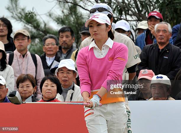 Akane Iijima hits a tee shot during the round two of the Yokohama Tire Golf Tournament PRGR Ladies Cup at Tosa Country Club on March 13, 2010 in...