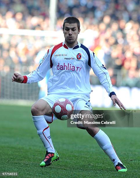 Daniele Dessena of Cagliari Calcio in action during the Serie A match between Genoa CFC and Cagliari Calcio at Stadio Luigi Ferraris on March 14,...