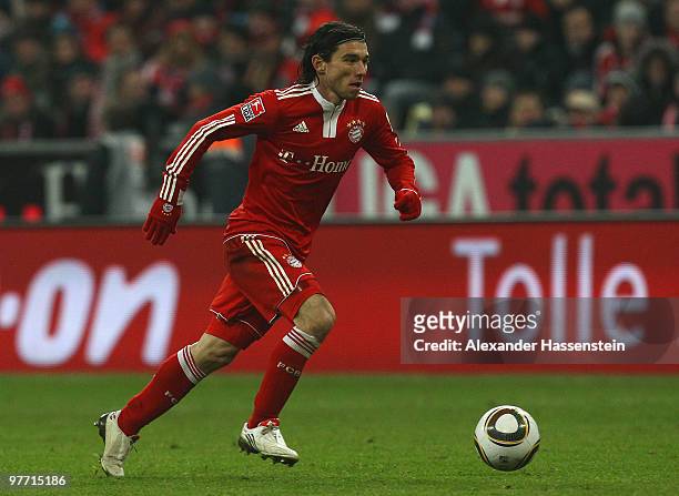 Danijel Pranjic of Muenchen runs with the ball during the Bundesliga match between FC Bayern Muenchen and SC Freiburg at Allianz Arena on March 13,...