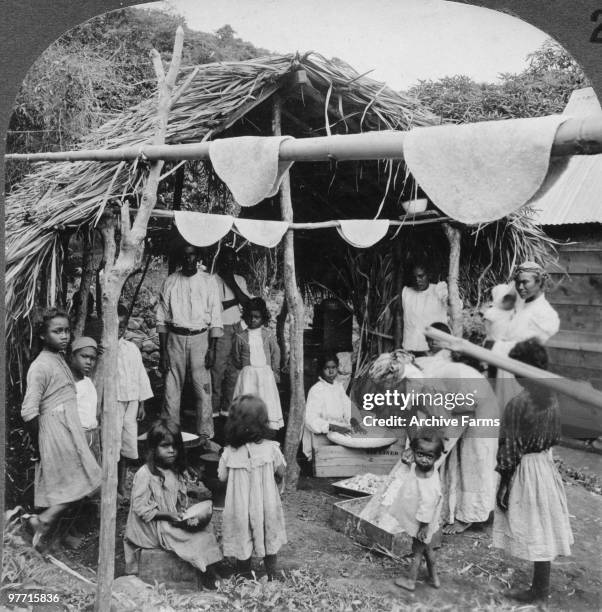 Primitive Method Primitive Culture Photos and Premium High Res Pictures - Getty Images